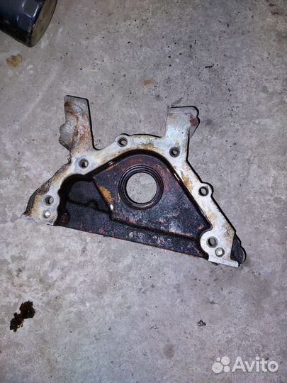 VAG 038103153B крышка переднего сальника VW audi