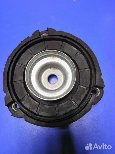 Опора передней стойки