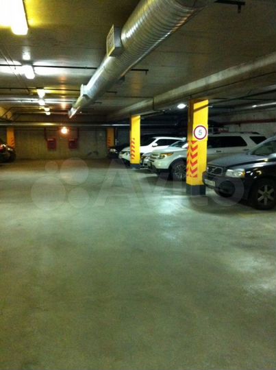 Машиноместо, 17 м²