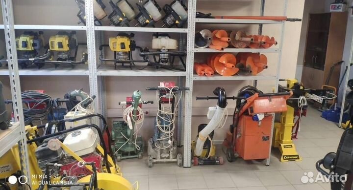 Строительный инструмент на Калинина