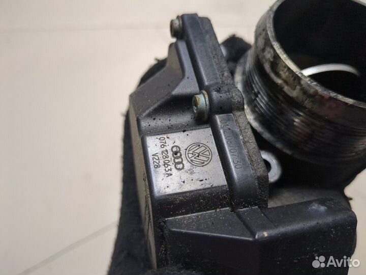 Заслонка дроссельная Volkswagen Transporter 5, 200