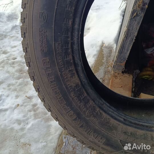 Nokian Tyres Hakkapeliitta 5 235/65 R17