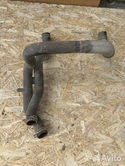 Шланг системы охлаждения Volkswagen Polo 1.6