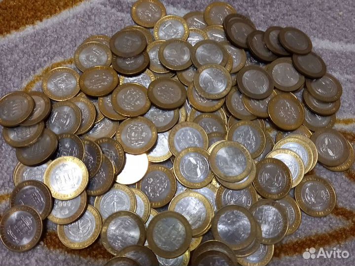 Монеты биметалл 128 штук, цена за все