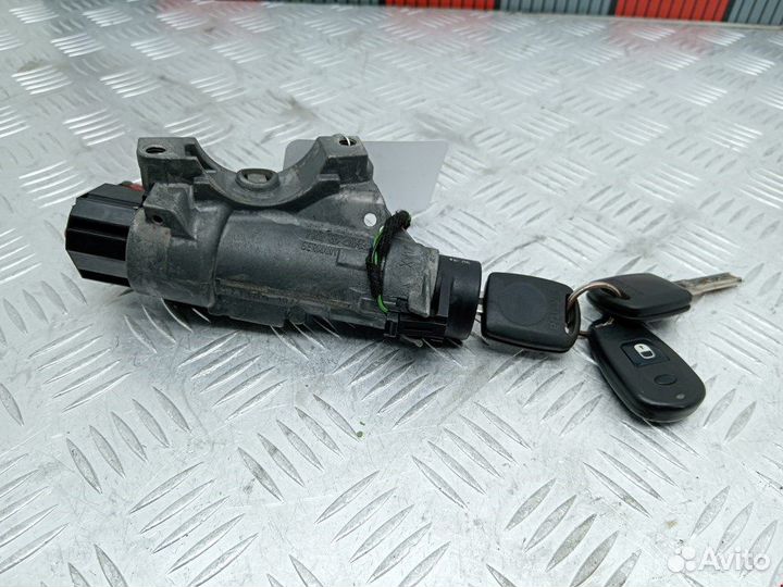 Замок зажигания для Skoda Fabia 2 (5J) 4B0905851B