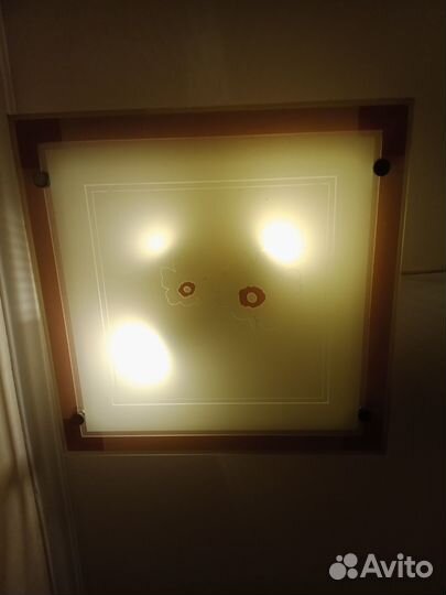 Светильник потолочный