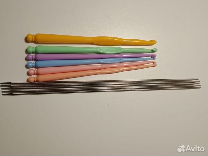 Крючок и спицы для вязания