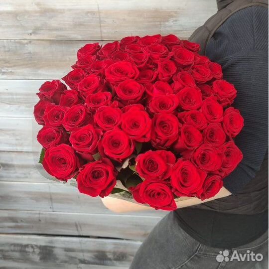 Букеты из 101 розы Доставка роз Цветы