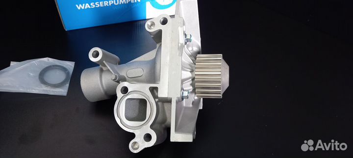 Помпа водяная Peugeot 206 99- 307 00- 406 99- 407