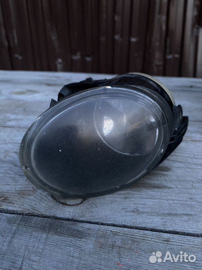 1N0 271 296-031 фара противотуманная правая VW
