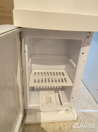 Кулер для воды напольный