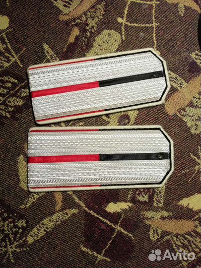 Погоны корниловцев