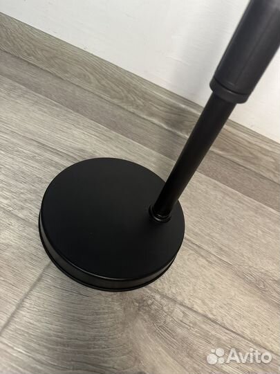 Настольный штатив для съемки на телефон