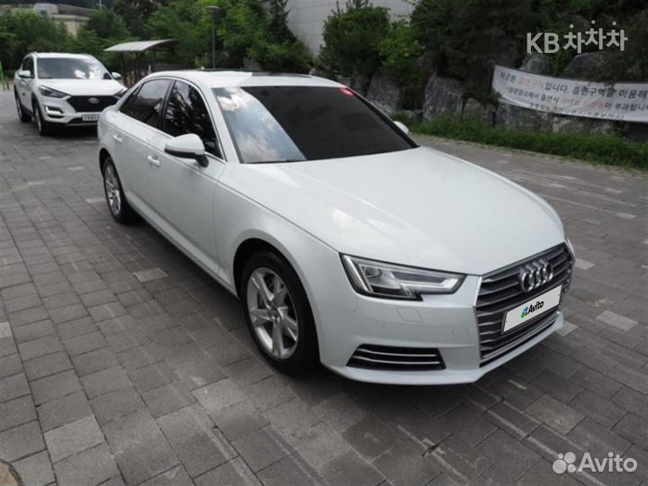 Audi A4 2.0 AMT, 2018, 48 589 км