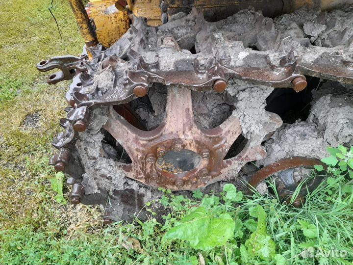 Трактор ВгТЗ ДТ-75, 1999