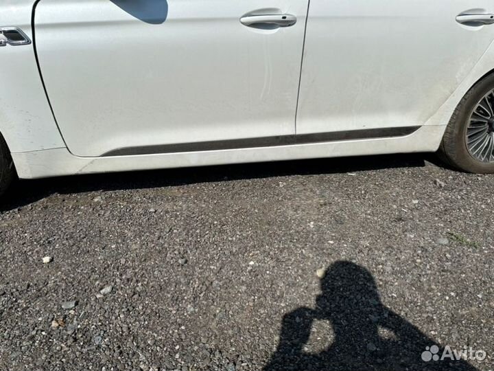 Накладка порога левая Kia Quoris 3.8 G6DK 2013