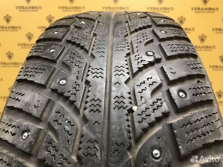 Kumho I'Zen RV Stud KC16 225/65 R17 106T
