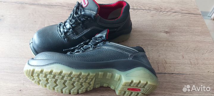 Спецодежда женская летняя 50-52 разм, ботинки 40р