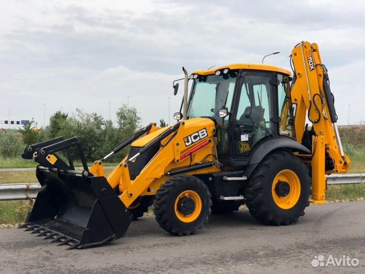 Экскаватор погрузчик jcb в аренду в Москве