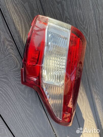 Задний фонарь наружный Ниссан Qashqai