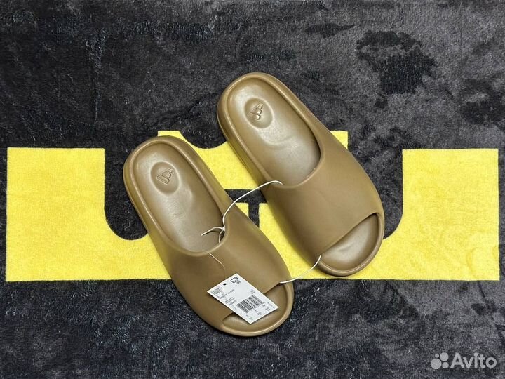 Шлепанцы Adidas Yeezy Slide