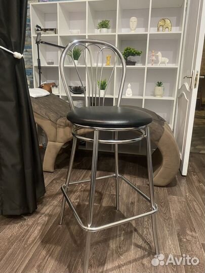 Барный стул
