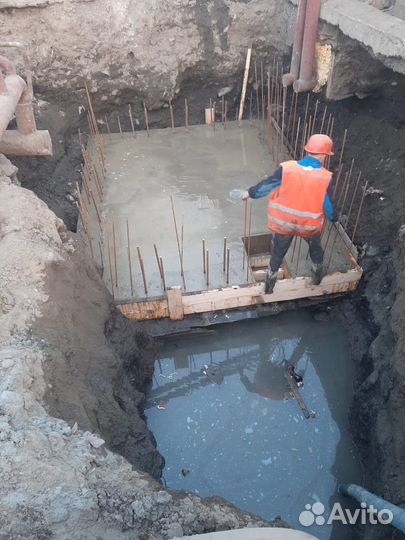 Бригада строителей