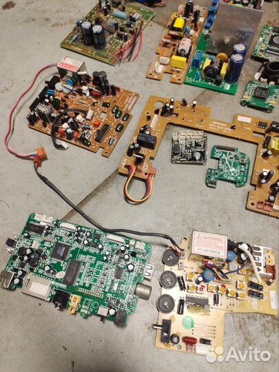 Запчасти для компьютера и слаботочных систем