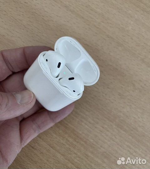Airpods 2