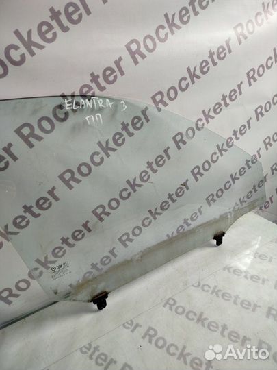 Стекло двери переднее правое Hyundai Elantra XD