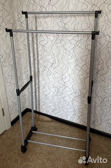 Вешалка напольная