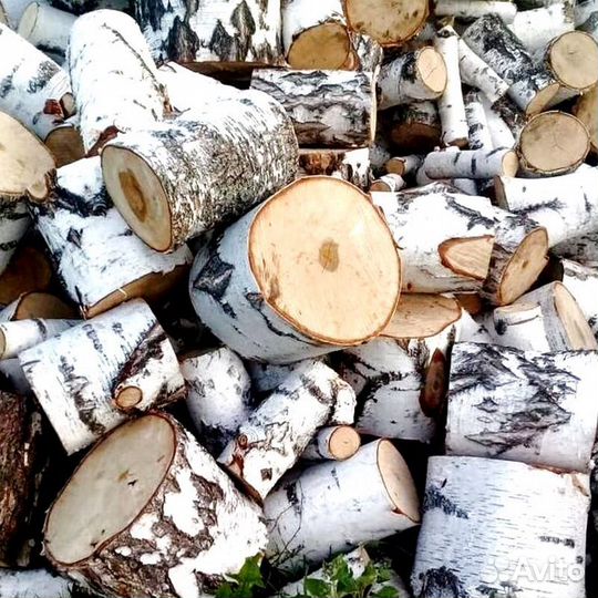 Наколотые дрова