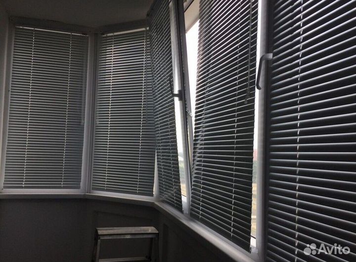 Горизонтальные жалюзи O9277-Q82561