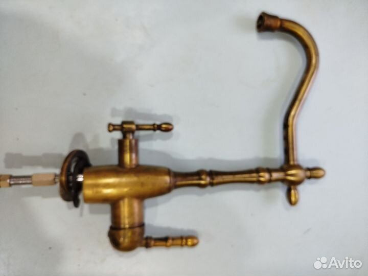Кран латунный