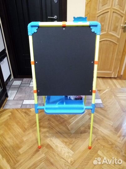 Мольберт детский двухсторонний новый