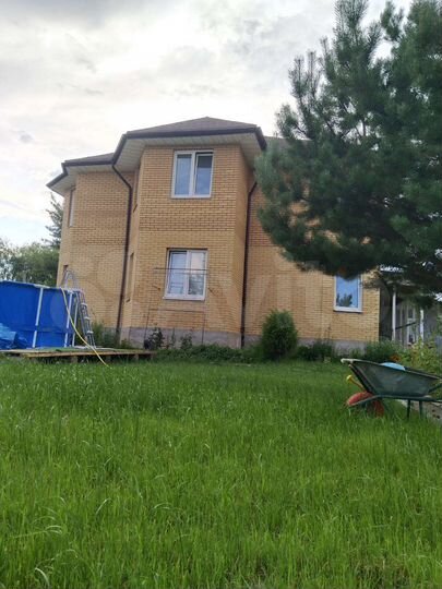 Дом 285 м² на участке 10 сот.