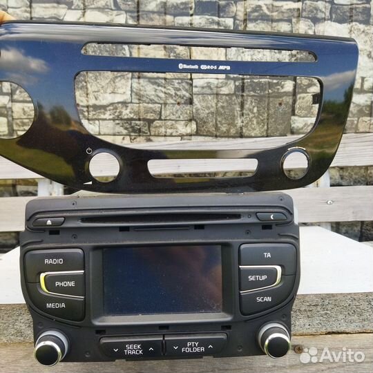 Автомагнитола с рамкой, музыка на kia