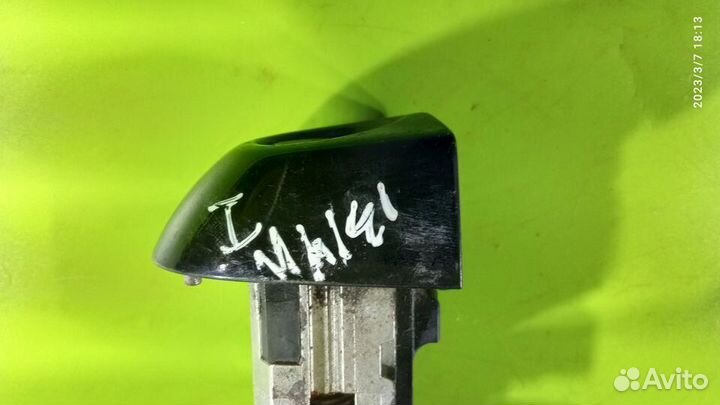 Вставка замка двери для BMW Е81