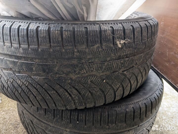 Michelin Pilot Alpin 235/55 R17