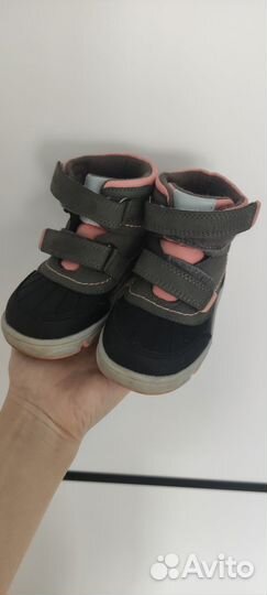 Ботинки для девочки