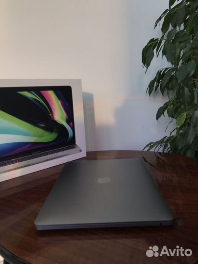 Macbook Pro 13 м2 2022 8gb 256gb