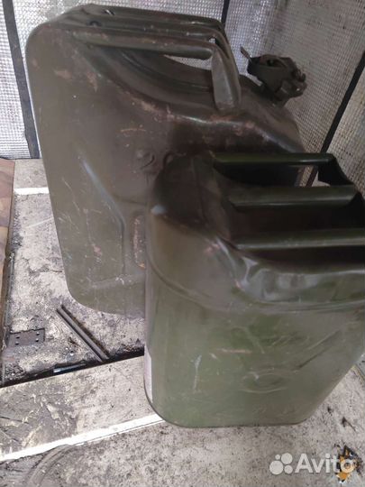 Канистра металлическая 20 л