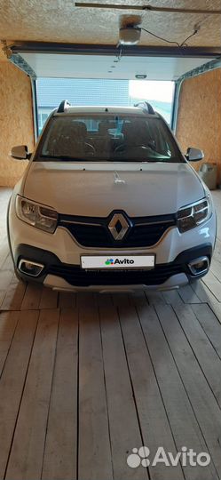 Renault Sandero Stepway 1.6 МТ, 2021, 9 268 км