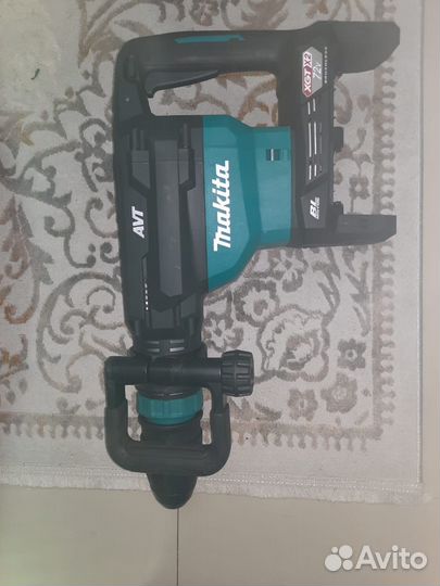 Makita HM002