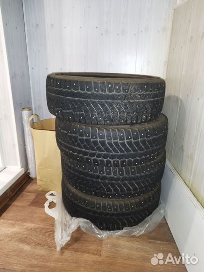 Viatti Brina Nordico V-522 195/60 R15 88T