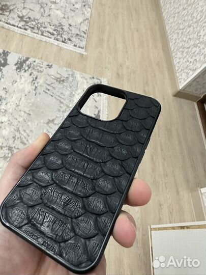 Питоновый чехол