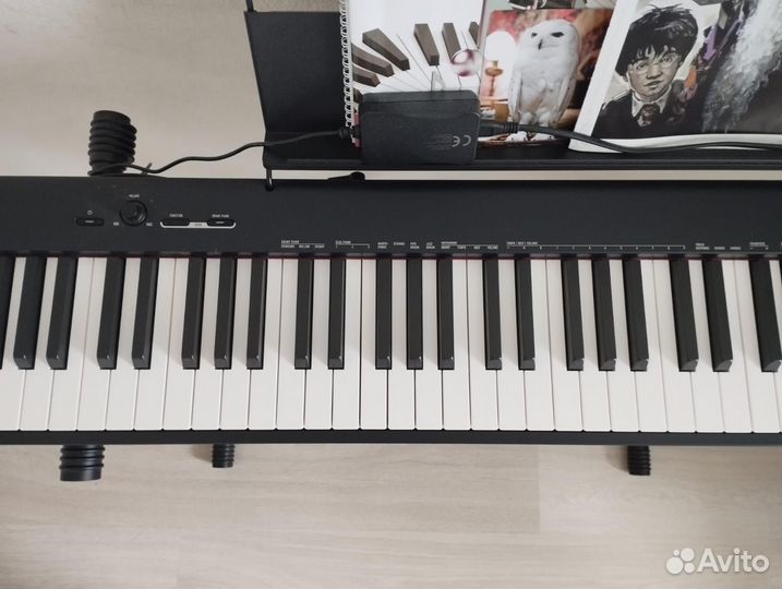 Цифровое пианино casio CDP-S110, стойка в подарок
