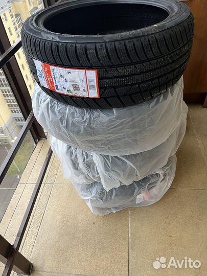 Leao Winter Defender UHP 205/45 R17
