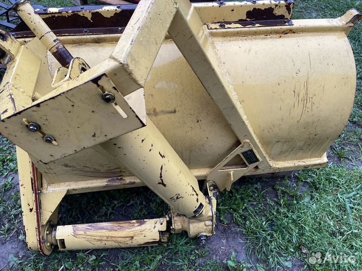 Щетка коммунальная кмз-012