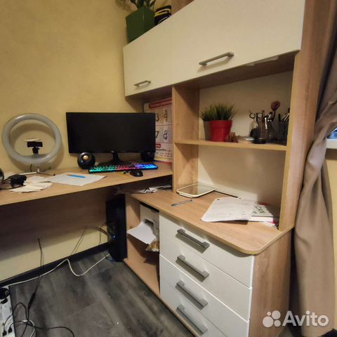 Стол письменный компьютерный